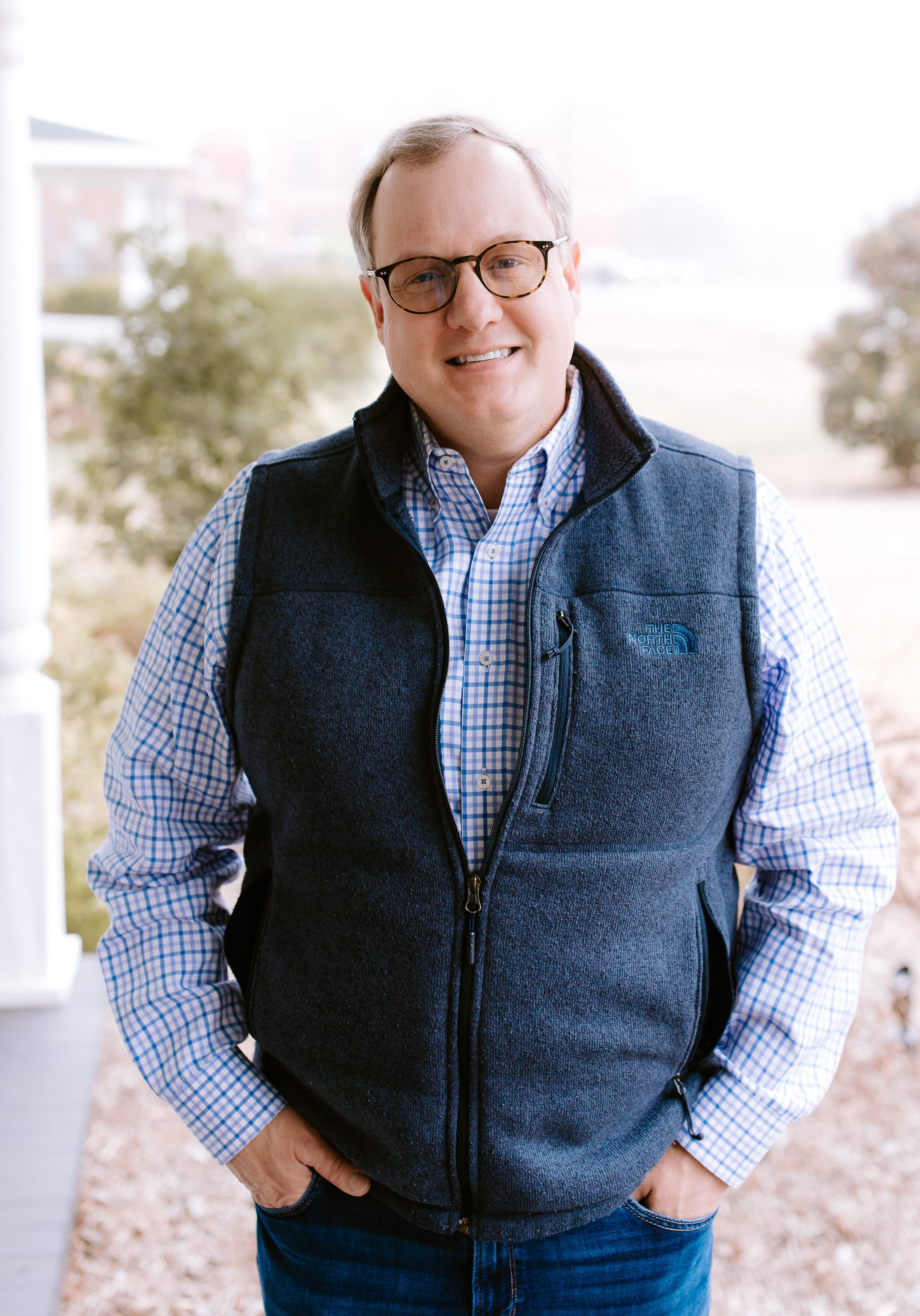 ThoughtfullyThurston-12